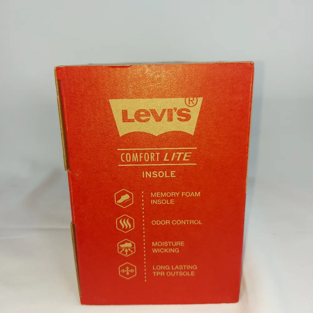 Levi's  size 13 color brown slippers - Picture 12 of 14